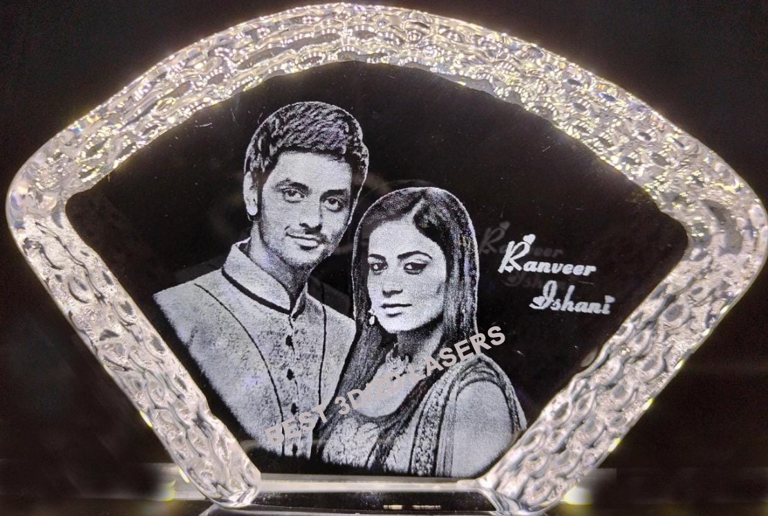 Fan V-Shape Crystal Couple