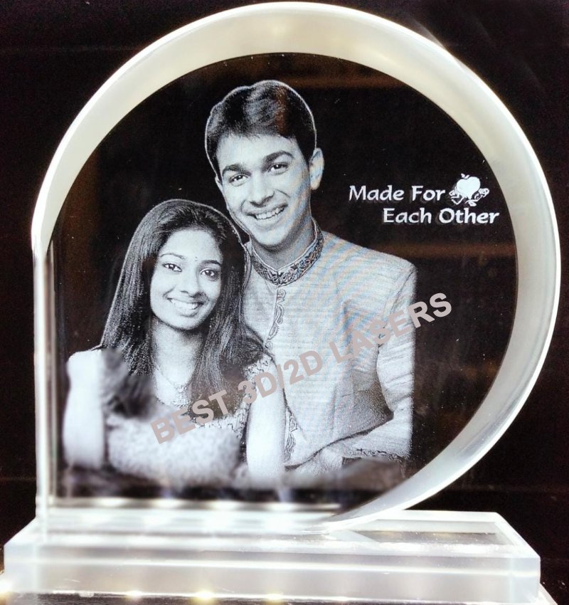 Oval Crystal Couple